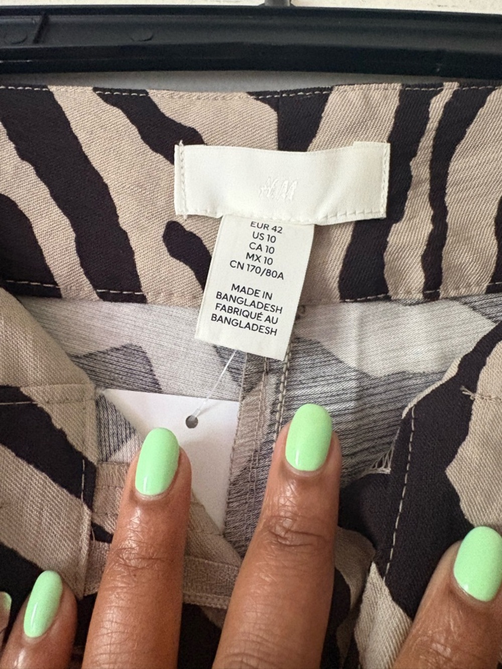 H&M Black and Cream Zebra Print Jacket - Picture 5 of 6